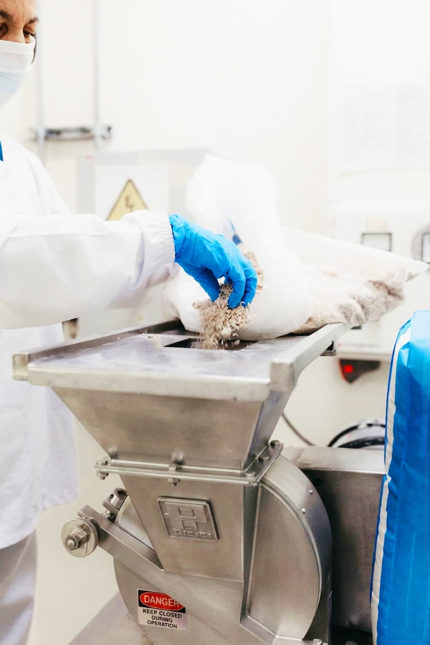 Laboratory equipment for polysaccharide extraction